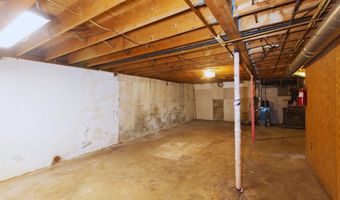 596 DOERR Rd, Accident, MD 21520