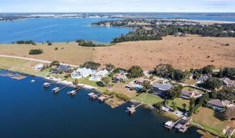 510 HILLSIDE Dr, Auburndale, FL 33823