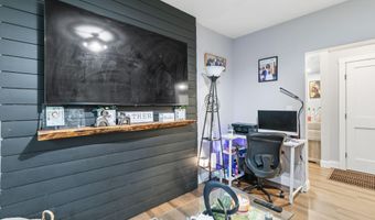 276 Gamage Ave, Auburn, ME 04210