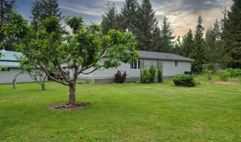 392 Shingle Mill Loop, Bonners Ferry, ID 83805