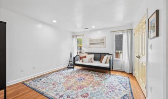 6700 LANDON Ln, Bethesda, MD 20817