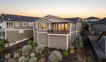 2608 NW Compass Corner Loop, Bend, OR 97703