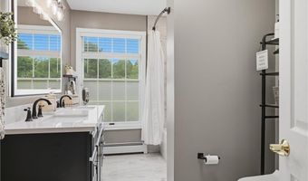 162 Absalona Hill Rd, Glocester, RI 02814
