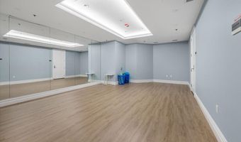 8111 RIVER Rd #131, Bethesda, MD 20817