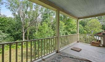 206 Lewis Hill Rd, Bethlehem, NH 03574