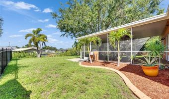 318 LOOKOUT Dr, Apollo Beach, FL 33572