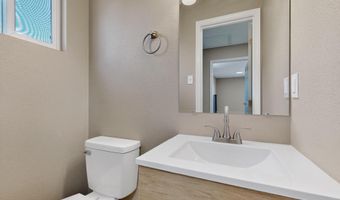 1135 Lillie Dr, Bosque Farms, NM 87068