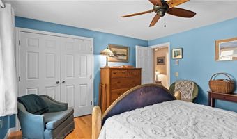 37 Niblick Cir, Coventry, RI 02816