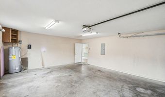 4 Shiney Leaf Ct, Beaufort, SC 29907