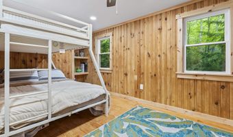 60 Eagle Dr, Barrington, NH 03825