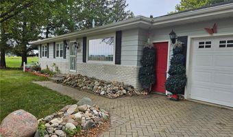 1810 Michaelle Ln, Albert Lea, MN 56007