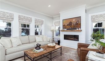 65 Spring St, North Kingstown, RI 02874