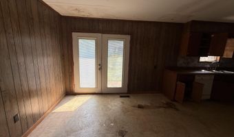 110 Glover St, Atwood, TN 38220
