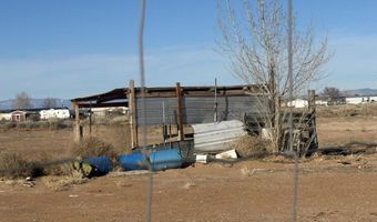 50 Ogaz Rd, Belen, NM 87002