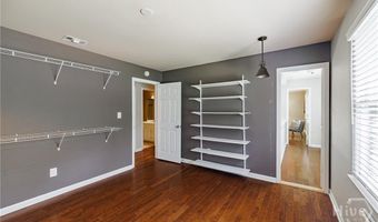 124 Pin Oak Ct, Athens, GA 30606