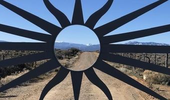 8 Bellevue Dr LOT 33, Arroyo Seco, NM 87514