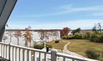 2540 Montyna Ln, Alford, FL 32420