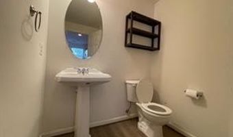 21784 OAKVILLE Ter, Ashburn, VA 20147