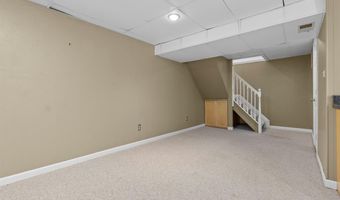 13338 Hiddendale Ln, Ballwin, MO 63021