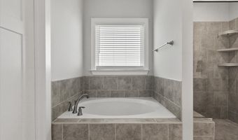 24432 Beacon Cir, Athens, AL 35613