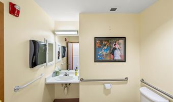 905 Skylark Pl, Ashland, OR 97520