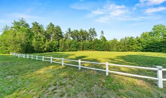 104 Windsor Dr, Auburn, NH 03032