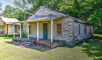 108 S Maple St, Adel, GA 31620