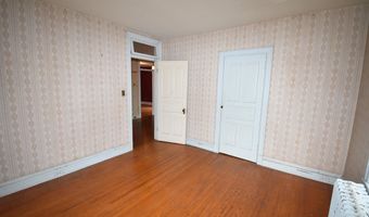 419 LOCUST Ave, Burlington, NJ 08016