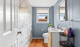 25 Woodbine St, East Providence, RI 02915