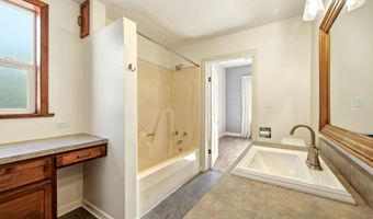 518 N Adams Ave, Buffalo, WY 82834