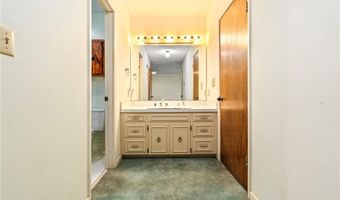 1305 HICKORY Ln, Auburn, AL 36830