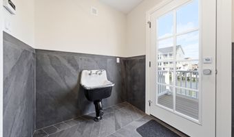 247 Pine Dr, Bayville, NJ 08721