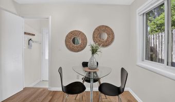 6008 BENALDER Dr, Bethesda, MD 20816