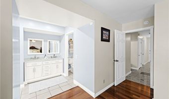 6230 Acadia Ave, Agoura Hills, CA 91301