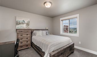1866 Songbird Dr, Billings, MT 59101