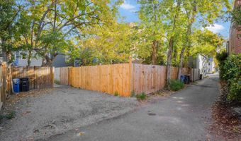 1014 QUEEN St, Alexandria, VA 22314