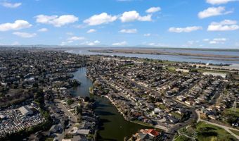 120 E Lake Dr, Antioch, CA 94509