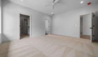 2777 Donna Dr, Columbus, OH 43220