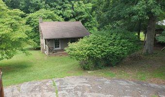 1359 Longview Dr, Bassett, VA 24055