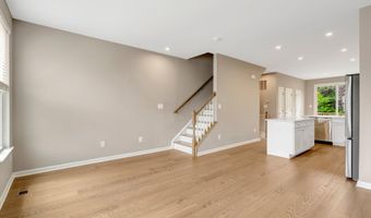 43406 OLD RYAN Rd, Ashburn, VA 20148