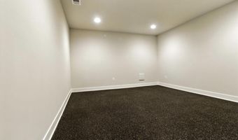 8202 MOCKINGBIRD Dr, Annandale, VA 22003