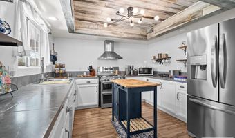 4360 Wanda St #2,500, Ammon, ID 83406