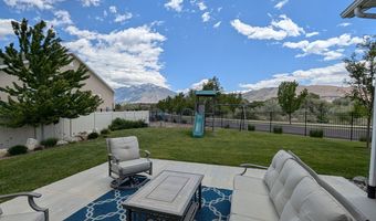 1332 W SALMON CADDIS Dr, Bluffdale, UT 84065