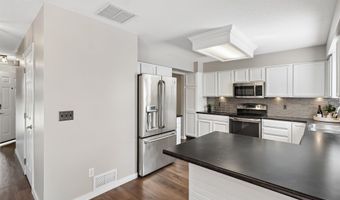 206 NW Ridgeline Dr, Ankeny, IA 50023