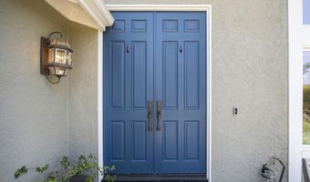 2142 Klamath Dr, Camarillo, CA 93010