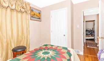 15 MAPLE Ave, Boonsboro, MD 21713