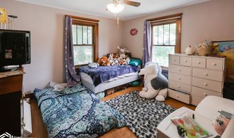 540 A Ave E, Albia, IA 52531