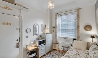 290 Commonwealth Ave 8, Boston, MA 02115