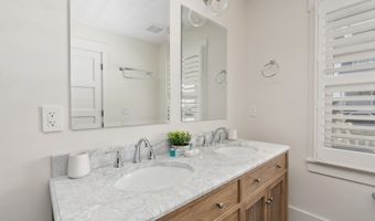 12 Scotch Bonnet Ln, Bald Head Island, NC 28461