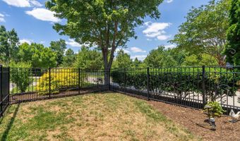 958 Tender Dr, Apex, NC 27502